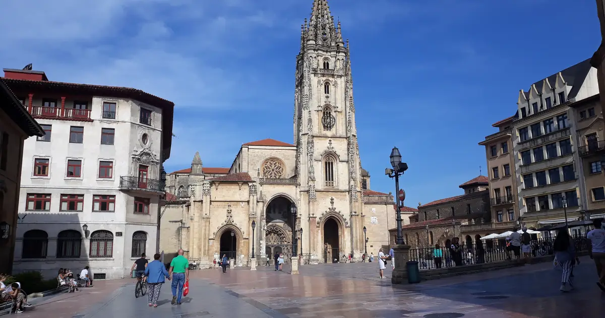 Catedral de Oviedo 03